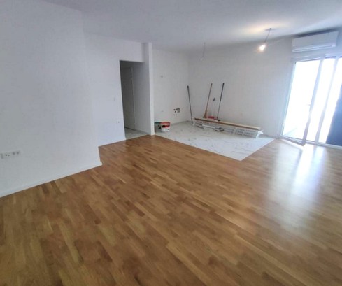 Moderní apartmány na Brači nabízejí prostorné bydlení v blízkosti pláže