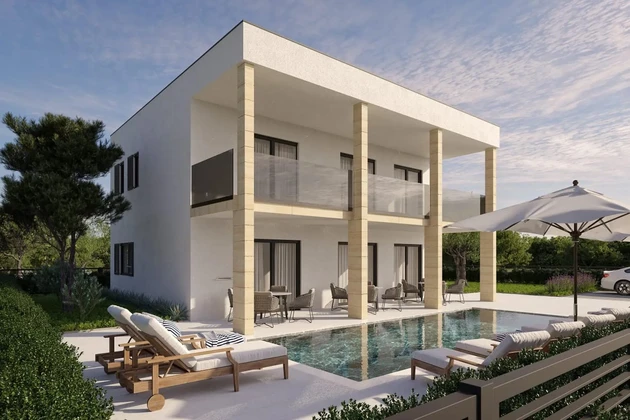 Casa en venta en Turanj a pocos pasos del mar en Croacia