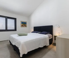 Krásny dom s bazénom na predaj v Svetvinčenate v Chorvátsku