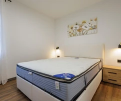 Isztria, Labin, modern villa és nagy építési telek