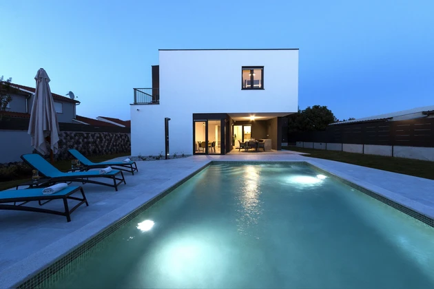 Istria, Pula: Moderná vila v tichom prostredí