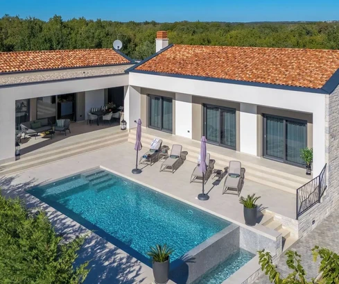 Istrien, Rovinj: Moderne luxuriöse bungalow-villa