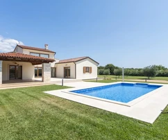 Istria, Vodnjan, villa de piedra de lujo con piscina, gran terreno y vista a las islas Brijuni