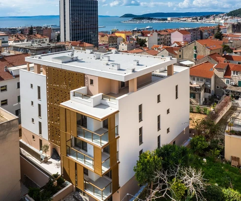Exklusive Dreizimmerwohnung im Zentrum von Split zu verkaufen premium Lage in Kroatien
