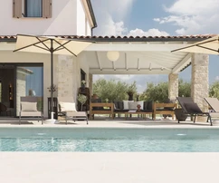 Istria, Poreč - Gedići, piękna nowoczesna kamienna willa 165 m² z basenem