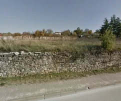 Istria, Kanfanar: Building plots in the center for sale