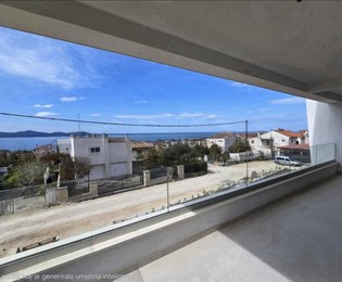 Stanovi na prodaju 150 m od mora Diklo