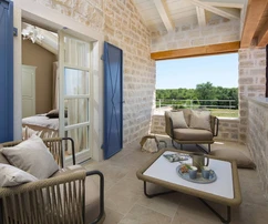 Luxusní vila s bazénem na prodej v Kanfanaru v Chorvatsku