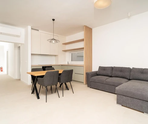Zadar, Kozino, modern two-bedroom apartment with sea view
