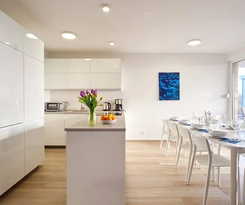 Exklusive Villa mit Pool und Meerblick steht zum Verkauf in Kroatien