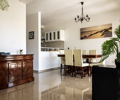 Luxurious Brac Island Apartment with Sea Views and Terrace