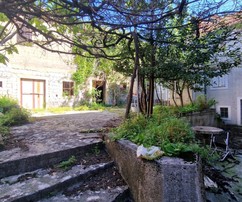 Sinj City Center Mixed-Use Property for Sale