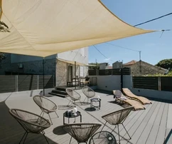 Drvenik Mali, dvojdomek o rozloze 135 m2 s výhledem na moře, 300 m od pláže