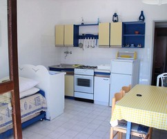 Wunderschönes Apartmenthaus direkt am Meer in der Nähe von Trogir