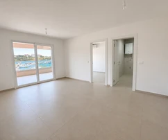 Chorwacja - Pag | Mieszkanie w pierwszym rzędzie nad morzem bezpośrednio przy marinie