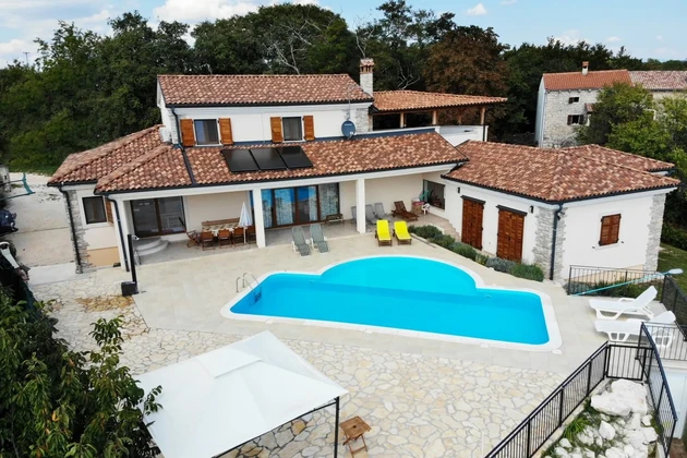 House Žminj, 350m2