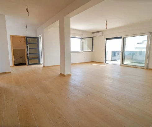 Rab, Banjol, luxusní třípokojový apartmán s výhledem na moře