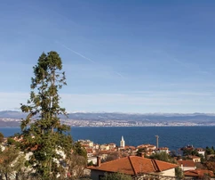 Lovran, esclusiva nuova costruzione con vista panoramica sul mare