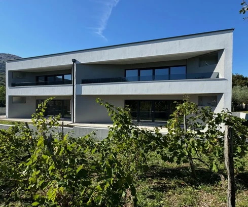 APARTAMENTO ATRACTIVO A 4000 M DEL MAR!