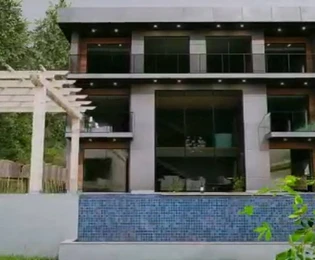 Роскошная вилла с бассейном на продажу в Стариграде, Хорватия