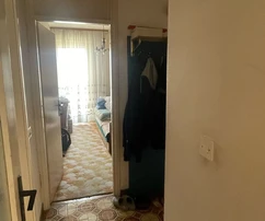 Сплит, Кман, трехкомнатная квартира 84 м², требуется ремонт, 6 этаж, ю-в