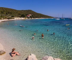 Prima fila sull'isola di Premuda, una rarità sul mercato