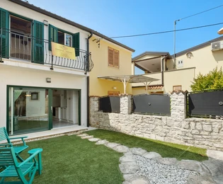 Isztria, Novigrad – Felújított ház a tenger közelében