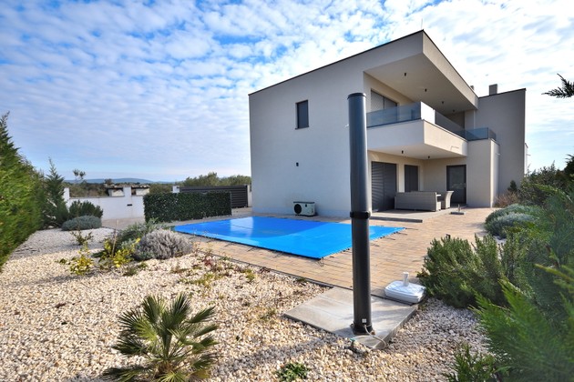 Villa de lujo con piscina en venta en Jadrija