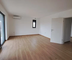 Poreč, Istria: Priestranný penthouse s dvoma bytmi
