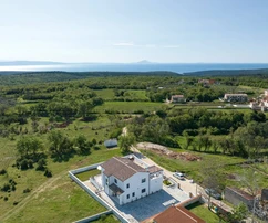 Современный дом с бассейном в Марчане, Хорватия