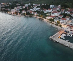 First row Diklo villa