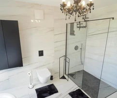 Vila v Kostreně s bazénem přímo u moře na prodej v Chorvatsku