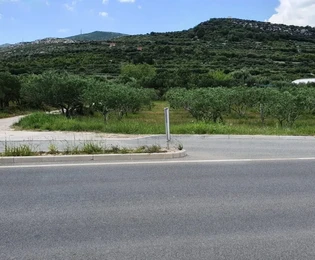 Kaštel Štafilić, działka rolna 2200 m2, tuż przy autostradzie,