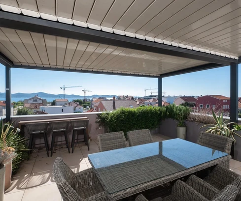 Penthouse eladó Zadar Borik városrészében, a tenger közelében Horvátországban