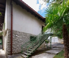 Opatija, samostatný dom s úžasnou záhradou a výhľadom na more.