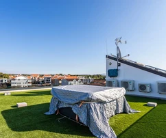 Casa con appartamenti in vendita a Vodice in Croazia