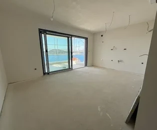 Rogoznica, Ražanj, appartamento con due camere da letto 63,52 m2, vista mare, a 160 m dal mare