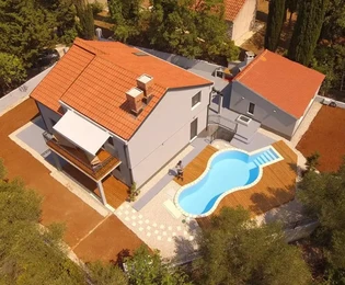 Villa moderna con piscina in vendita a Konavle in Croazia