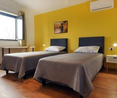 Tágas villa medencével Ližnjanban eladó Horvátországban