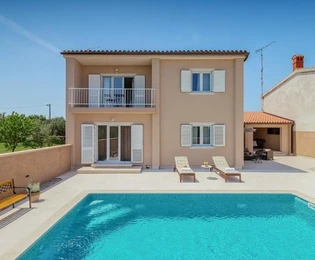 Isztria, Štinjan – Elbűvölő nyaraló villa eladó