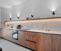 Luxusní vila na prodej v Omiši s výhledem na moře v Chorvatsku