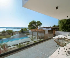 Istrie, Pomer: Luxusní vila blízko pláže