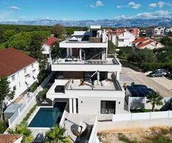 Penthouse na prodej v Ninu s panoramatickým výhledem v Chorvatsku