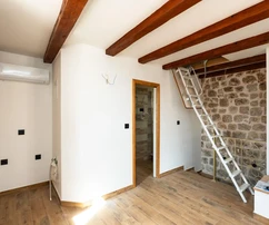 Città Vecchia di Dubrovnik, casa in pietra ristrutturata