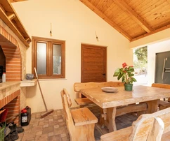 Pakoštane, Drage, casa con tres unidades residenciales, a 600 m del mar
