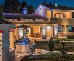 Žminj, Istria: Serene luxury villa with expansive garden