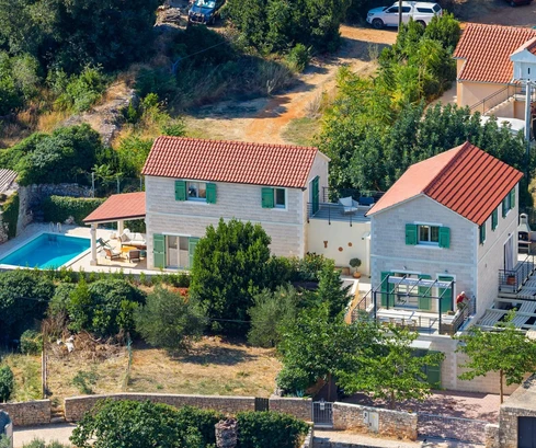 Hvar, Vrboska, beautiful stone villa near the sea