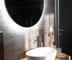 Autentický kamenný dům s bazénem na prodej v Vižinadě v Chorvatsku