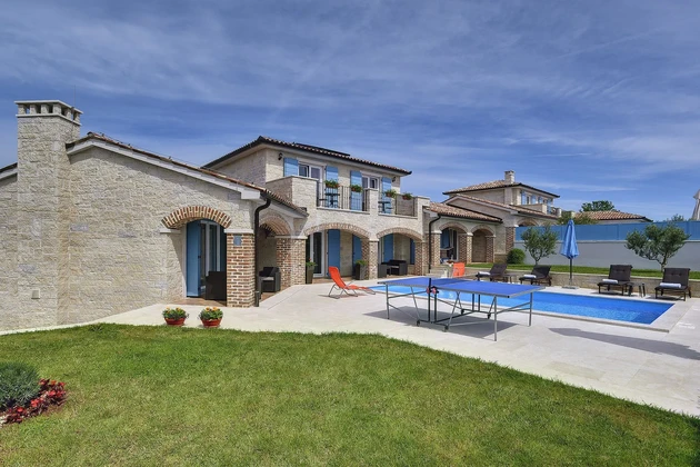 Istrie, Medulin – Deux villas élégantes avec piscines