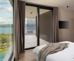 Modern villa eladó a tenger közelében Brsečben Horvátországban